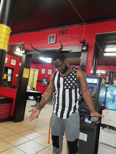 Tattoo Shop «Inner City Custom Tattoo», reviews and photos, 4909 Mobile Hwy, Pensacola, FL 32506, USA