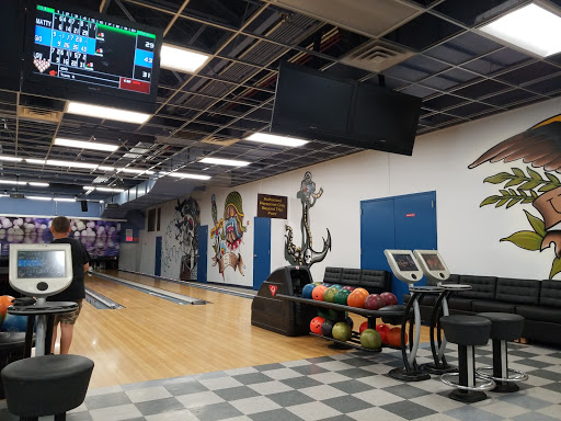 Bowling Alley «Lane 8 Bowling Center», reviews and photos, 124 Wainwright Dr, Brooklyn, NY 11252, USA