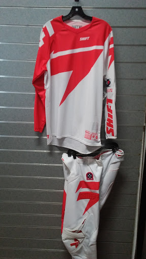 Yamaha Motorcycle Dealer «Braap Shop Yamaha», reviews and photos, 500 N Carpenter Rd, Modesto, CA 95351, USA