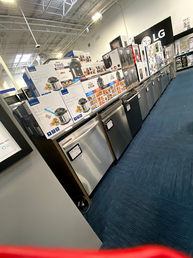 Electronics Store «Best Buy», reviews and photos, 190 E Stacy Rd, Allen, TX 75002, USA
