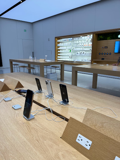 Computer Store «Apple Bridgewater», reviews and photos, 400 Commons Way, Bridgewater, NJ 08807, USA