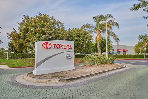 Toyota Dealer «AutoNation Toyota Irvine», reviews and photos, 9101 Research Dr, Irvine, CA 92618, USA