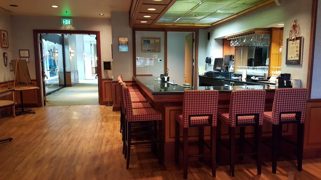 Honey’s Restaurant 96744