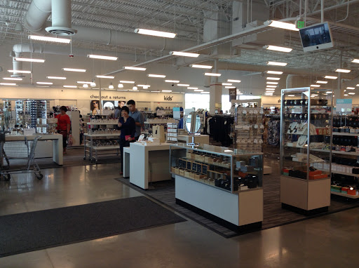 Department Store «Nordstrom Rack The Plaza at Jordan Creek», reviews and photos, 320 S Jordan Creek Pkwy, West Des Moines, IA 50266, USA