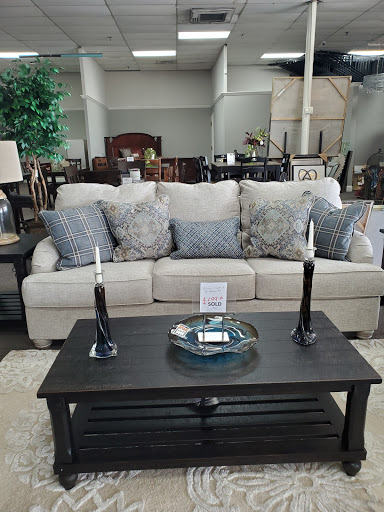 Furniture Store «Home Furniture», reviews and photos, 2251 E South Blvd, Montgomery, AL 36116, USA