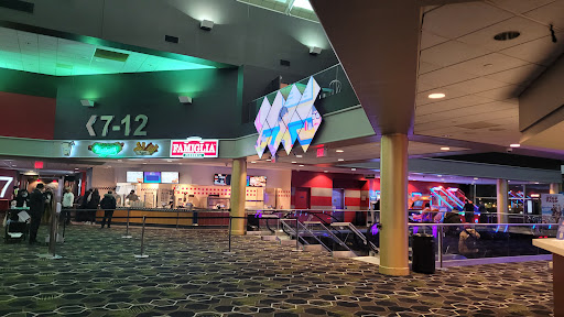 Movie Theater «College Point Multiplex Cinemas», reviews and photos, 2855 Ulmer St, Flushing, NY 11354, USA