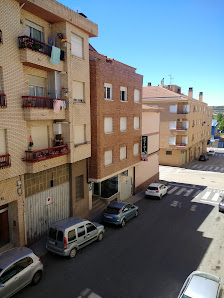 Hostal Valle del Iregua C. Escuelas, 7, 26120 Albelda de Iregua, La Rioja, España