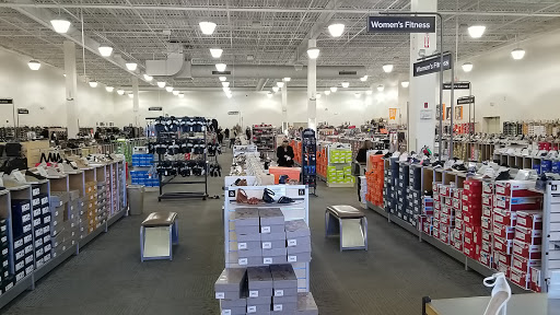 Shoe Store «DSW Designer Shoe Warehouse», reviews and photos, 2426 Lincoln Hwy, Langhorne, PA 19047, USA