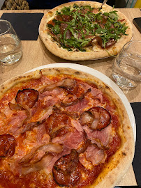 Plats et boissons du Pizzeria Vilano Pizza à Ayguesvives - n°2