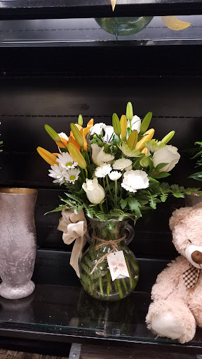 Grocery Store «Quality Food Center», reviews and photos, 1009 Monroe Ave, Enumclaw, WA 98022, USA