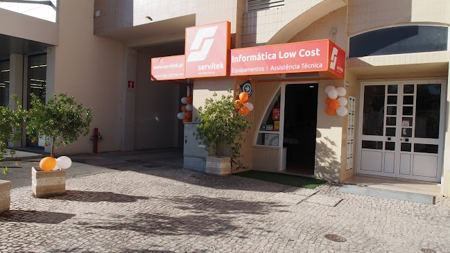 Tv. da Várzea Lote5 Loja3, 2350-433 Torres Novas