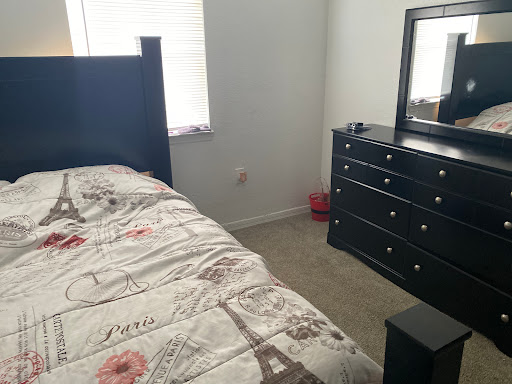 Furniture Rental Service «Rent-A-Center», reviews and photos, 8871 N Florida Ave, Tampa, FL 33604, USA