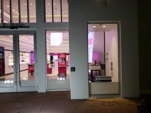 Jewelry Store «Swarovski», reviews and photos, 734 Lincoln Rd, Miami Beach, FL 33139, USA