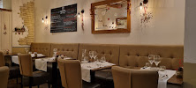 Atmosphère du Restaurant gastronomique Renaud'Mets à L'Isle-sur-la-Sorgue - n°2