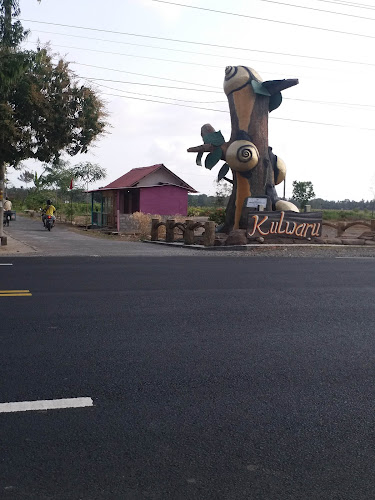 Taman Komunitas di Kabupaten Kulon Progo: Menikmati Keindahan Monumen Kulwaru (Tugu Keong) dan Taman Kota Corner