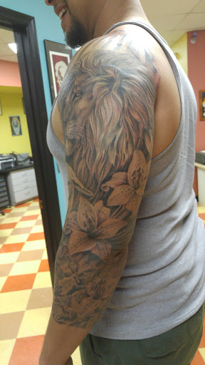 Tattoo Shop «All American Tattoo», reviews and photos, 556 Garrisonville Rd, Stafford, VA 22554, USA