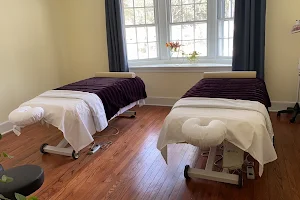 Massage Nova image