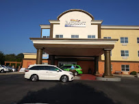 MADISON CITY CAB & BLACK CARS - Photo 3 - Car repair in , Huntsville