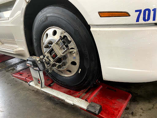 Diesel Engine Repair Service «Miami Valley Truck Repair», reviews and photos, 3657 Pinnacle Rd, Moraine, OH 45418, USA