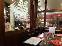 Atmosphère du Restaurant français Le Champlain à Honfleur - n°3