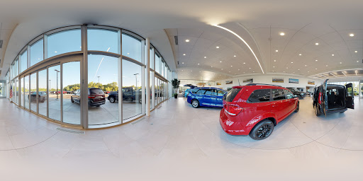 Car Dealer «Coon Rapids Chrysler Dodge Jeep Ram», reviews and photos, 10541 Woodcrest Dr NW, Coon Rapids, MN 55433, USA