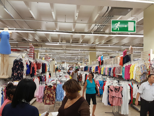 Stores to buy halloween costumes Santo Domingo