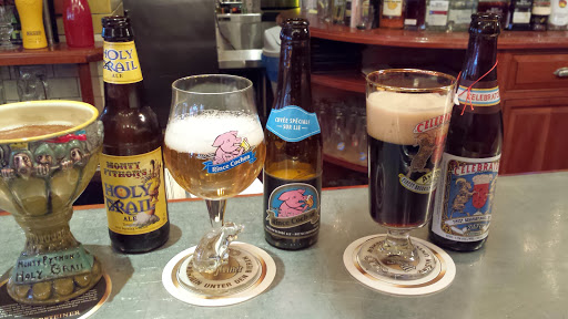 Beer Store «Park N Shop Liquors», reviews and photos, 245 Elkton Rd, Newark, DE 19711, USA