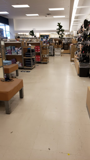 Department Store «Marshalls», reviews and photos, 550 Kinderkamack Rd, Emerson, NJ 07630, USA