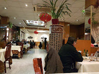 Atmosphère du Restaurant chinois Le Porte Bonheur à Saint-Brice-sous-Forêt - n°5