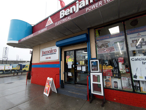 Hardware Store «Jamaica Hardware & Paints, inc.», reviews and photos, 13101 Jamaica Ave, Richmond Hill, NY 11418, USA