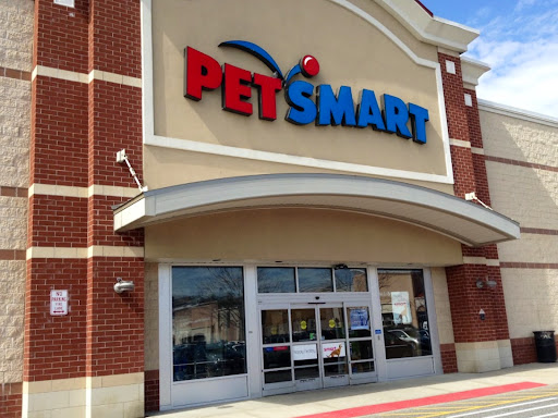 Pet Supply Store «PetSmart», reviews and photos, 2100 88th St, North Bergen, NJ 07047, USA