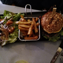 Hamburger du Restaurant Ô Temps Suspendu • Côté Est (Pusignan) - n°3