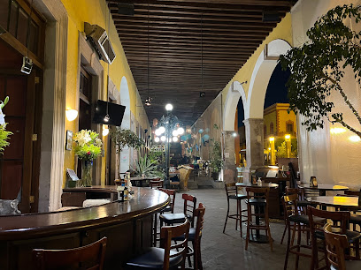 Restaurante Bar Hank's Querétaro