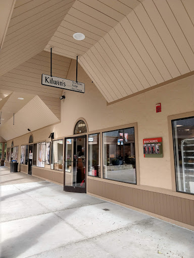 Outlet Store «Tanger Outlet Blowing Rock», reviews and photos, 278 Shoppes on the Parkway Rd, Blowing Rock, NC 28605, USA