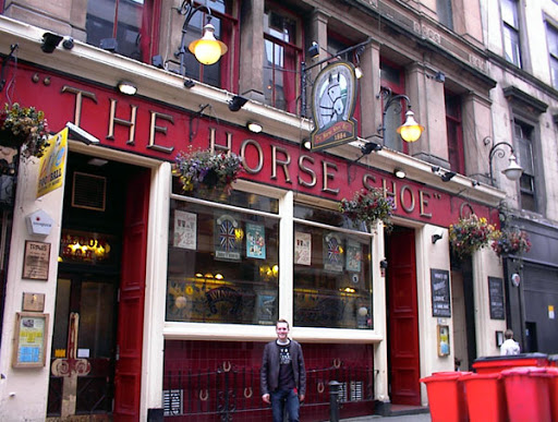 Horseshoe Bar Glasgow