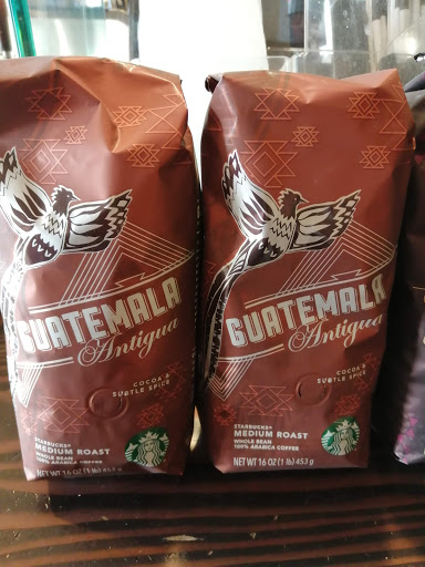 Coffee Shop «Starbucks», reviews and photos, 459 Rohnert Park Expy, Rohnert Park, CA 94928, USA