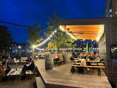 Aarhus Street Food Ny Banegårdsgade 46, 8000 Aarhus, Danmark