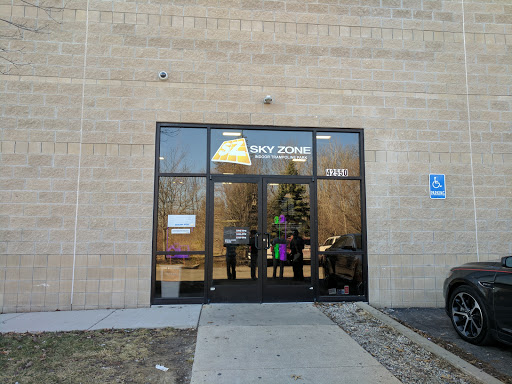 Amusement Center «Sky Zone Trampoline Park», reviews and photos, 42550 Executive Dr, Canton, MI 48188, USA