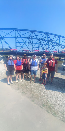 Canoe & Kayak Store «West River Paddle Sports», reviews and photos, 655 W River Rd, Vermilion, OH 44089, USA