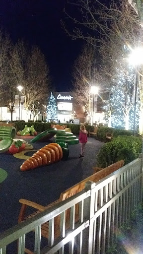 Cosmetics Store «SEPHORA», reviews and photos, 17410 Hall Rd #167, Charter Twp of Clinton, MI 48038, USA