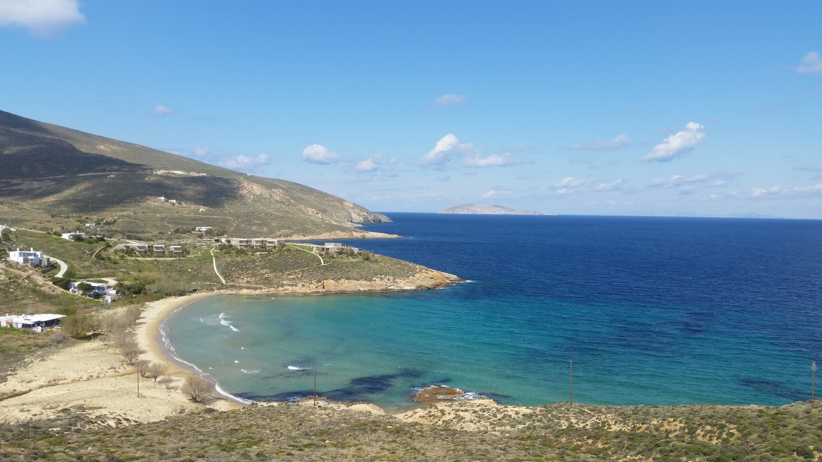 Psili Ammos Plajı'in fotoğrafı turkuaz saf su yüzey ile