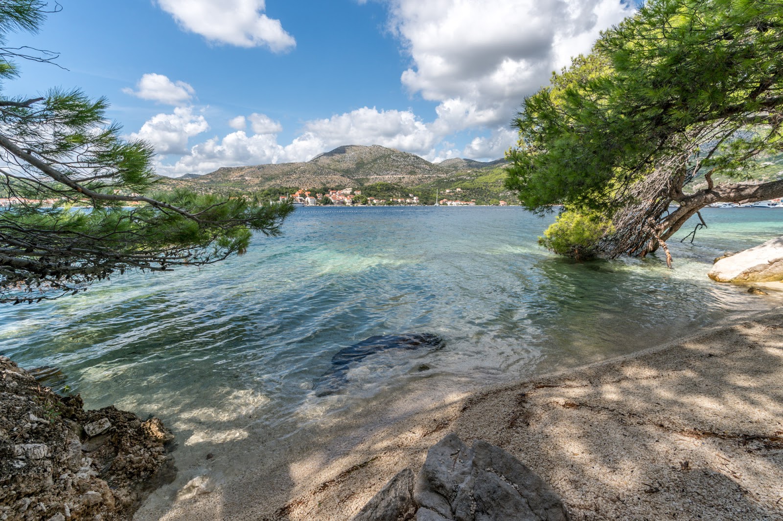 Karmelska beach'in fotoğrafı - Çocuklu aile gezginleri için önerilir