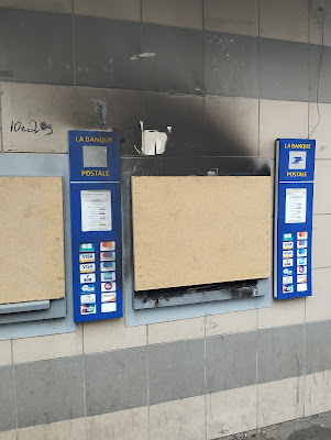La Banque Postale à Le Blanc-Mesnil