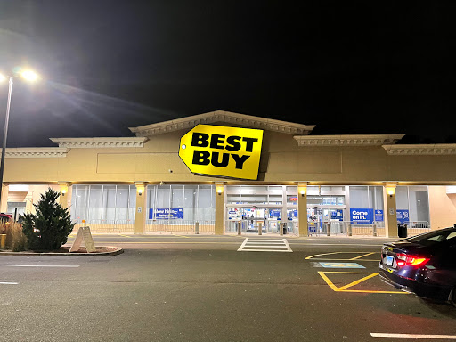 Electronics Store «Best Buy», reviews and photos, 1501 New Britain Ave, West Hartford, CT 06110, USA