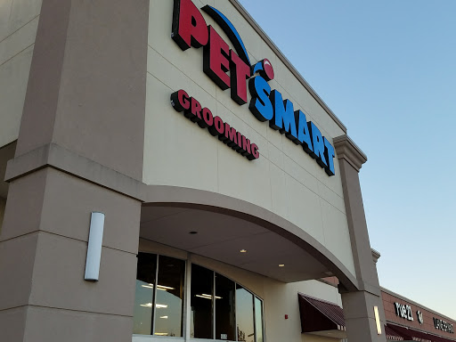 Pet Supply Store «PetSmart», reviews and photos, 4045 Dowlen Rd, Beaumont, TX 77706, USA