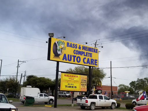 Auto Parts Store «Bass & Meineke Complete Auto Care», reviews and photos, 202 Pasadena Blvd, Pasadena, TX 77506, USA