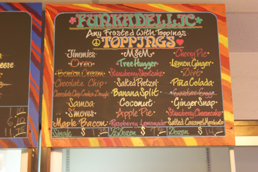 Donut Shop «Peace, Love and Little Donuts of Bethel Park», reviews and photos, 100 Broughton Rd, Bethel Park, PA 15102, USA