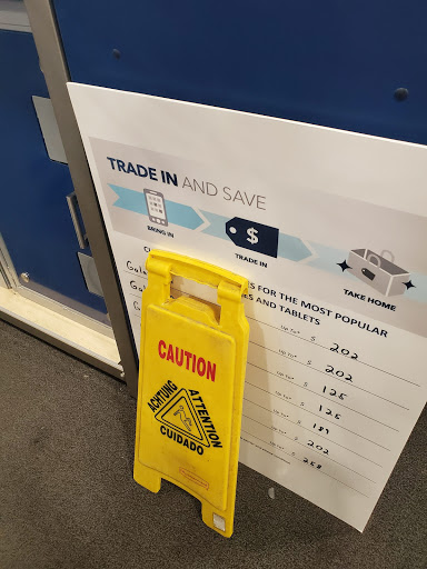 Electronics Store «Best Buy», reviews and photos, 26 Plaza Dr, Fairview Heights, IL 62208, USA