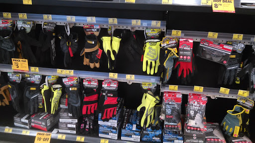 Auto Parts Store «Advance Auto Parts», reviews and photos, 50 W Main St, Apopka, FL 32703, USA