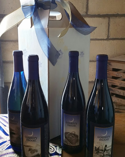 Winery «Country Moon Winery», reviews and photos, 16222 Prairie Baptist Rd, Noblesville, IN 46060, USA